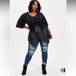 Torrid Babydoll Tunic - Stretch Challis‎ Medallion Black